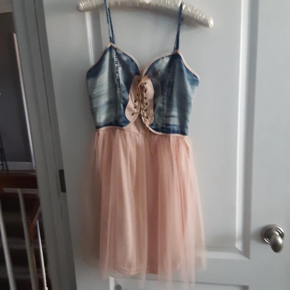 Size M Denim bodice w/peach tutu dress